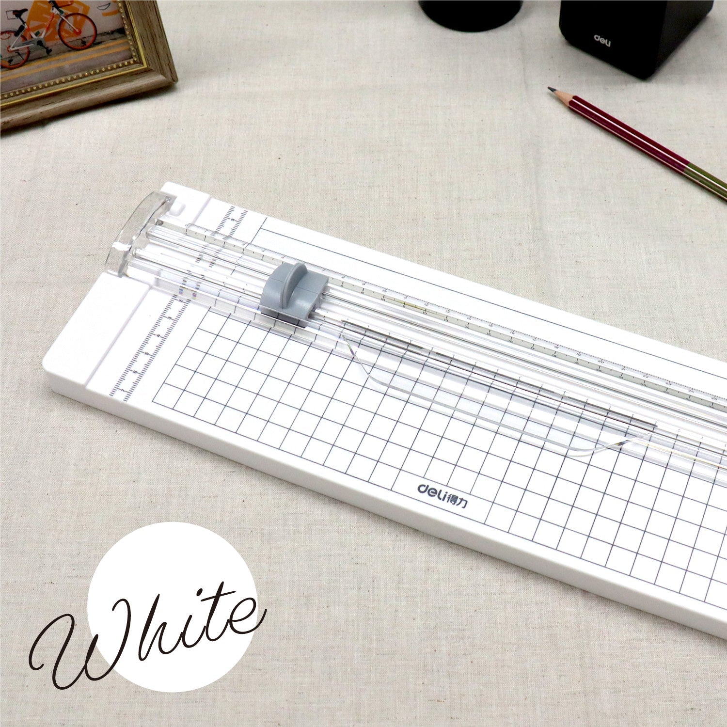 deli ペーパーカッターA4対応